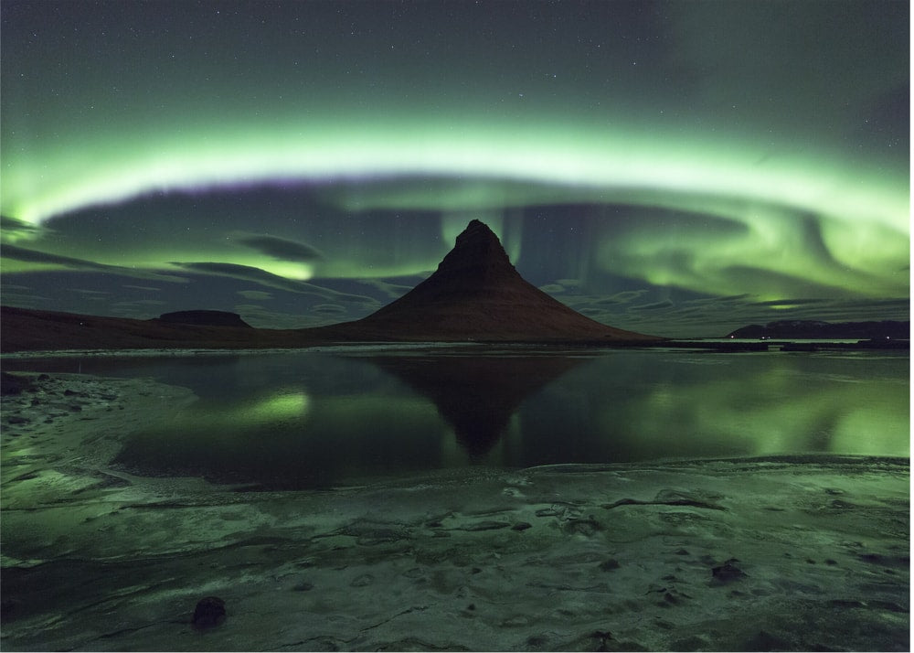 Kirkjufell Norrsken Reflektion Poster