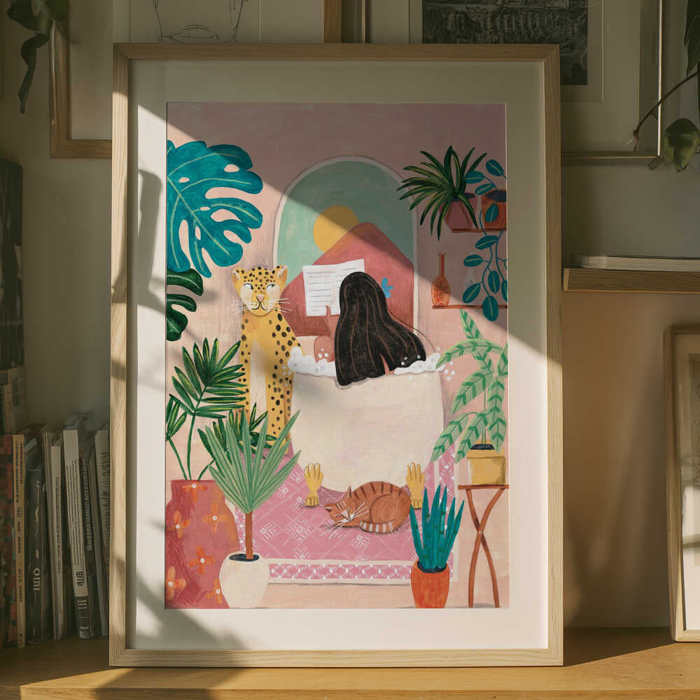 Kvinna som badar i rosa tropiskt badrum Poster