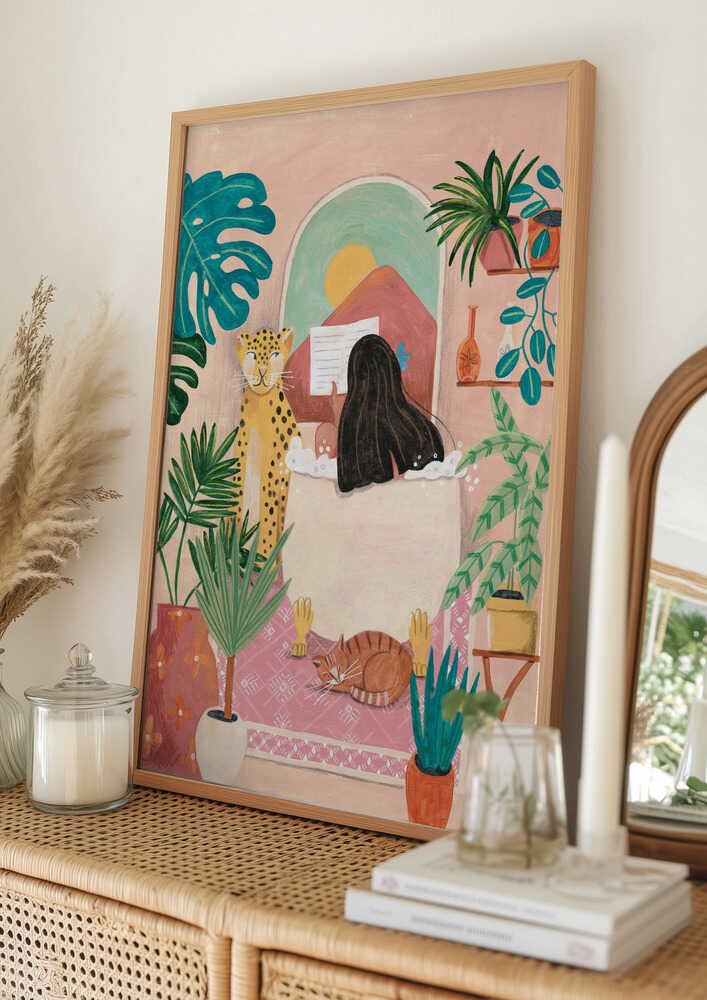 Kvinna som badar i rosa tropiskt badrum Poster