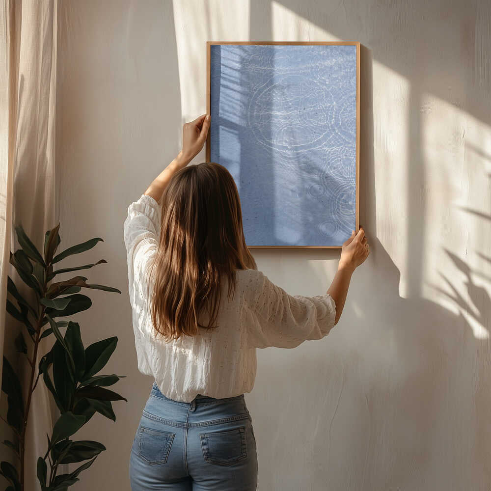 krusningar på lugnt blått vatten Poster